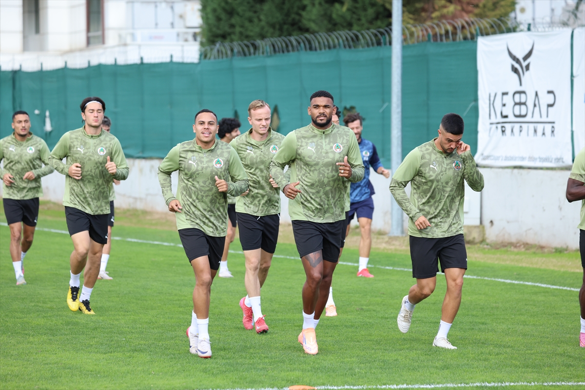 Alanyaspor, Kocaelispor maçına hazır