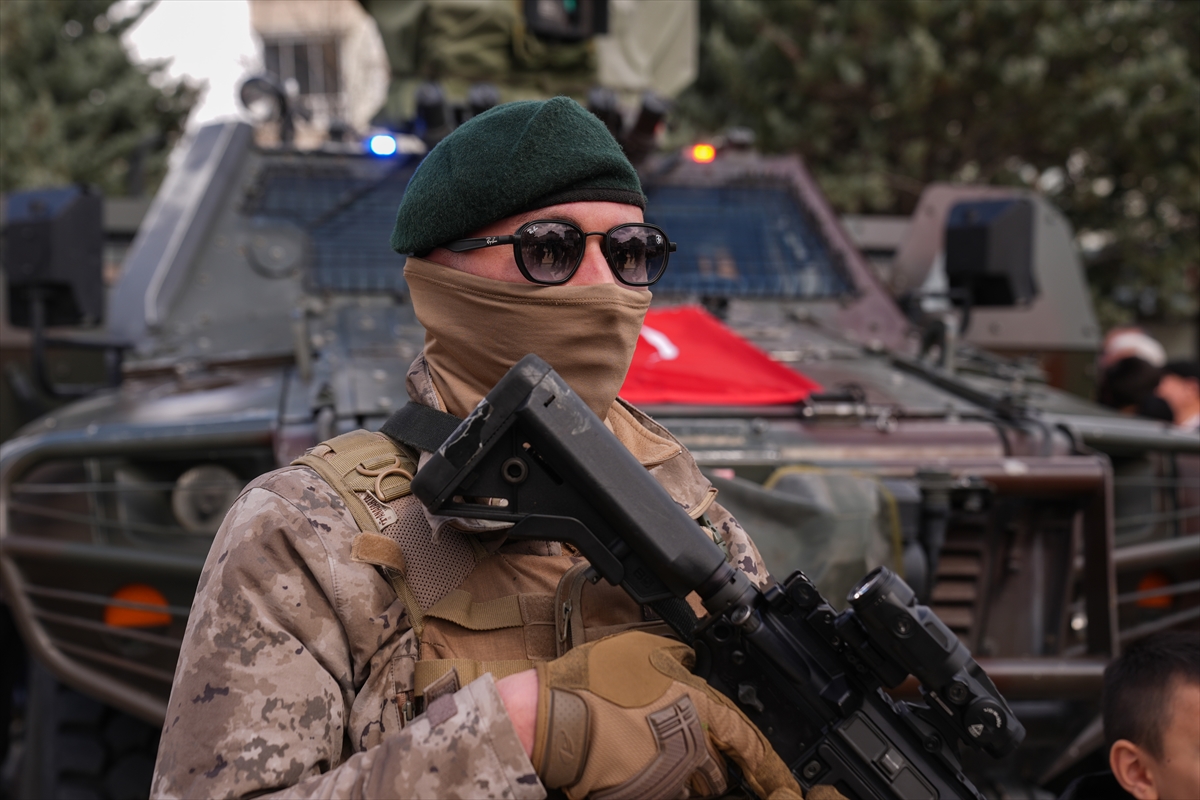 Başkentte, Polis Haftası'nda 'Kahramanlarla Tanış Günü' etkinliği düzenlendi