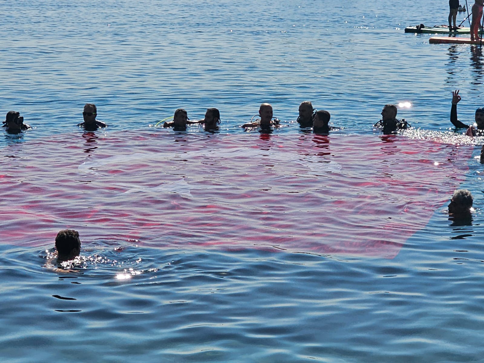 Antalya'da 14 ülkeden gelen gençler, ata sporu ve deniz aktiviteleriyle buluşturuldu